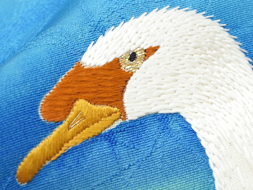 白鳥の図訪問着　染繍美術大彦製　野口眞造作